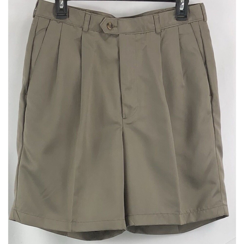NWT Haggar shorts 32 taupe gray Pleated Front Pockets Tech Style midrise